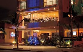 Blue Suites Hotel